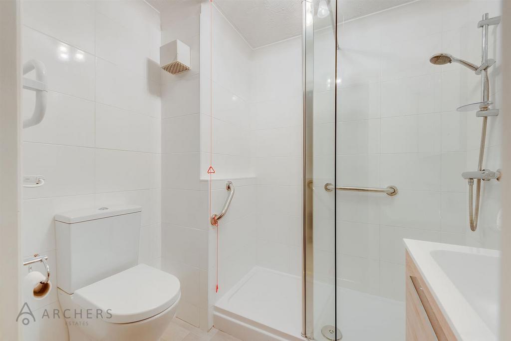 16 Kings Court(Interior)(12of16).jpg