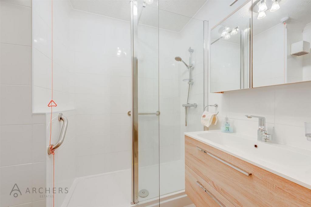 16 Kings Court(Interior)(14of16).jpg