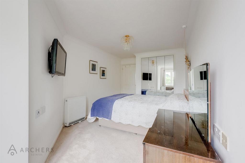 16 Kings Court(Interior)(11of16).jpg