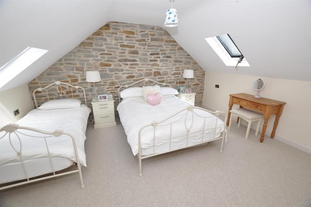 Annexe- Bedroom