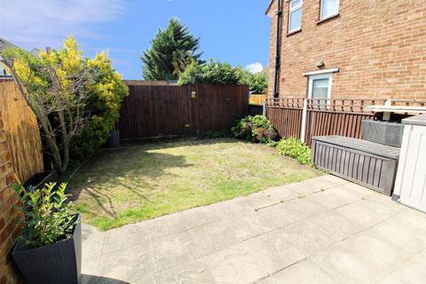 27 Denton Road, Welling, DA16 1AY