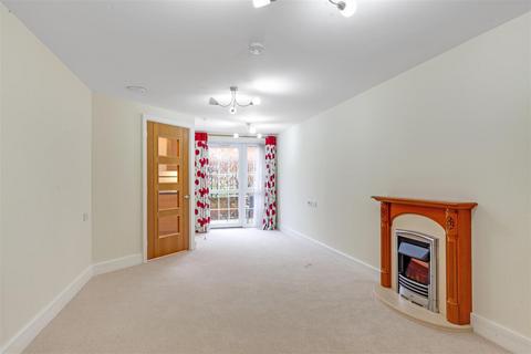 1 bedroom apartment for sale, Weighbridge Court, 301 High Street, Chipping Ongar, Essex, CM5 9FD