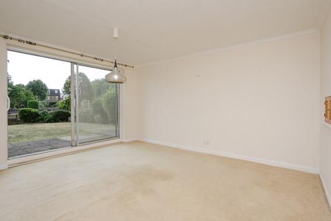 Molember House Molember Road, East Molesey, KT8 9NH