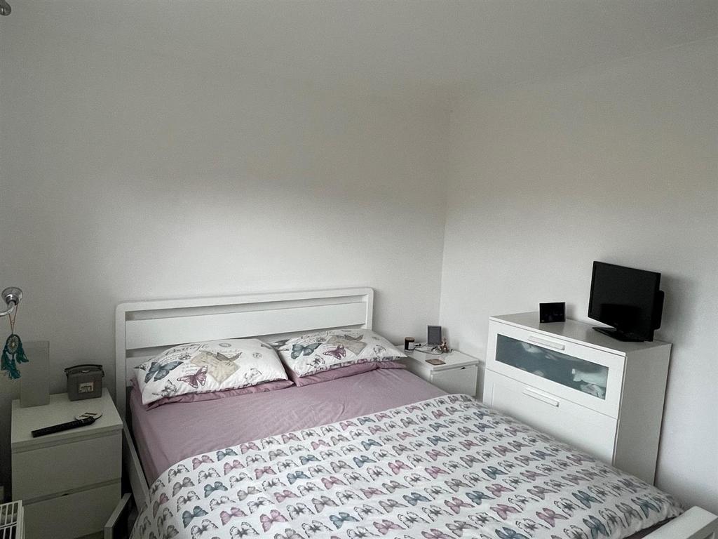 Photo 10.jpg