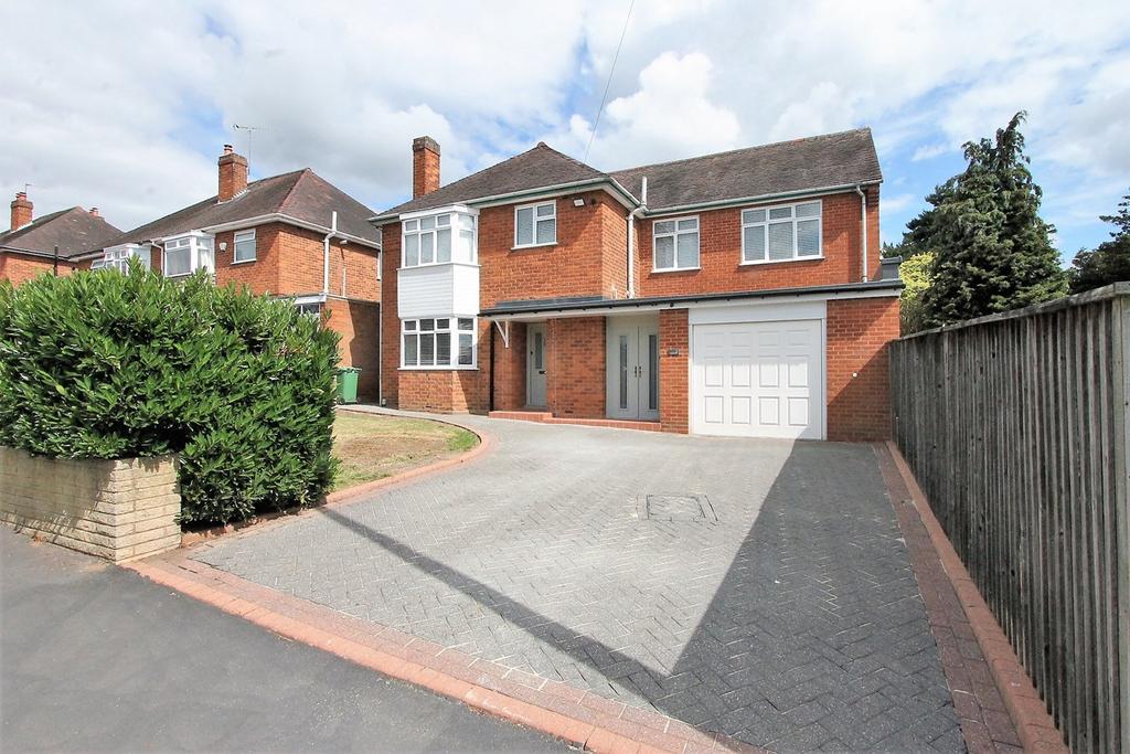 Gregory Road, Wollaston, Stourbridge, DY8 4 bed detached house for sale