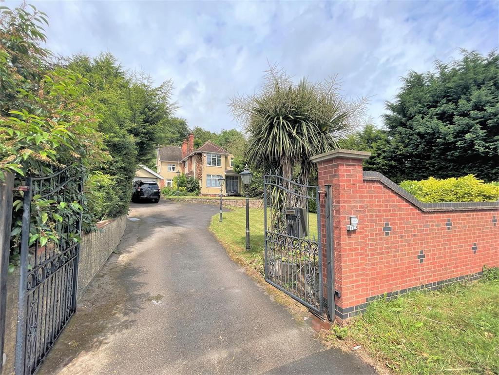 Nottingham Road, Burton Joyce 5 bed detached house for sale £650,000