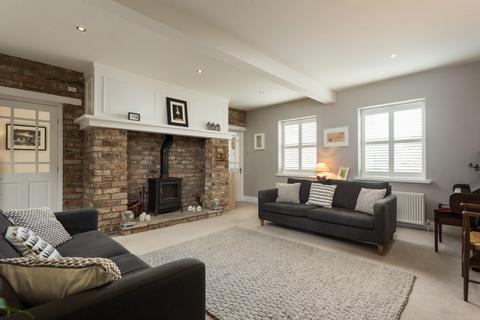 September House Knott Lane, Easingwold, York, YO61 3LX
