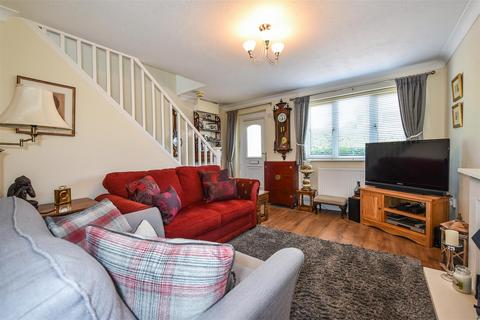 2 bedroom semi-detached house to rent, Linton Drive, Andover