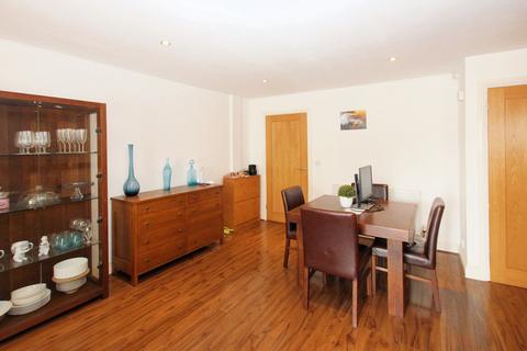2 bedroom apartment for sale - Pyramid Court , Winmarleigh Street, Warrington, WA1