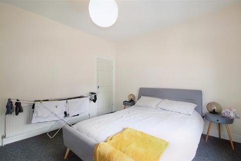 3 Wath Road, Wombwell, Barnsley, S73 0SG