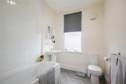 3 Wath Road, Wombwell, Barnsley, S73 0SG