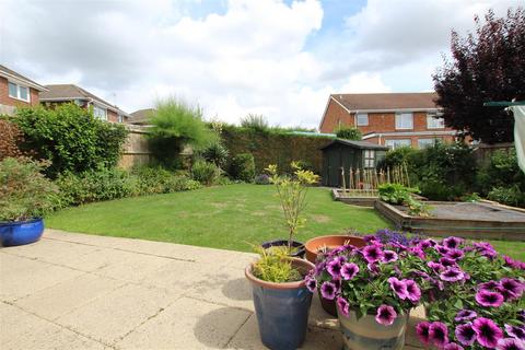 4 bedroom detached house for sale - Orchard Road, Fair Oak, Eastleigh