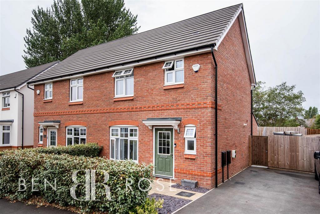 Spinners Avenue, Bamber Bridge, Preston 3 bed semidetached house £214,950