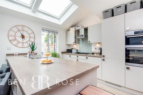 22 Spinners Avenue, Bamber Bridge, Preston, PR5 6FP