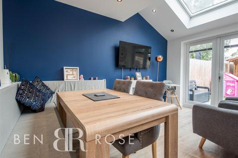 22 Spinners Avenue, Bamber Bridge, Preston, PR5 6FP