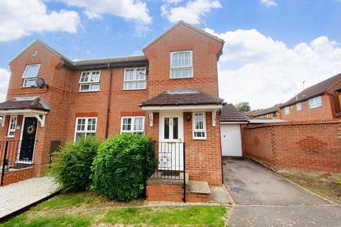 17 Campanula Close, Northampton, NN3 3QG