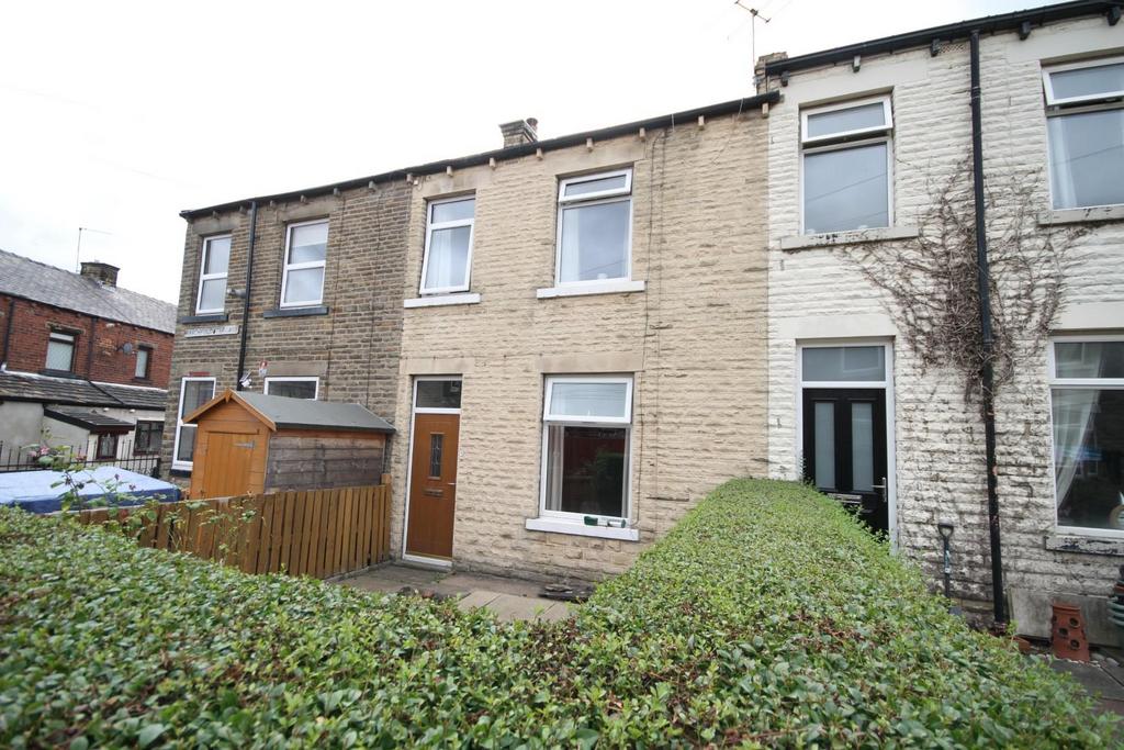 Beechfield Terrace, Cleckheaton 2 bed terraced house for sale £119,995