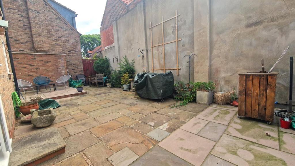 Rear garden