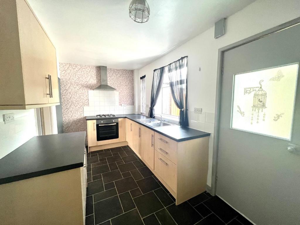 Longshaw Street, Warrington 2 bed terraced house for sale £140,000
