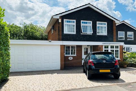 4 bedroom detached house for sale, Haybridge Avenue, Hagley, Stourbridge