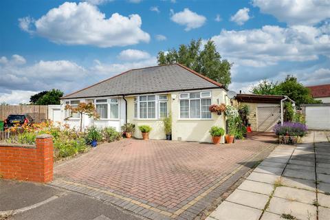 2 bedroom semi-detached bungalow for sale, Greenfield Avenue, Whitchurch, Cardiff