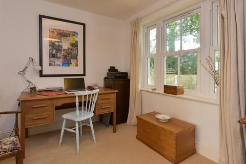 The Beeches Hampton Grove, Kinver, Stourbridge, DY7 6LP