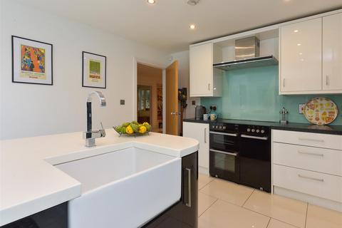 The Beeches Hampton Grove, Kinver, Stourbridge, DY7 6LP