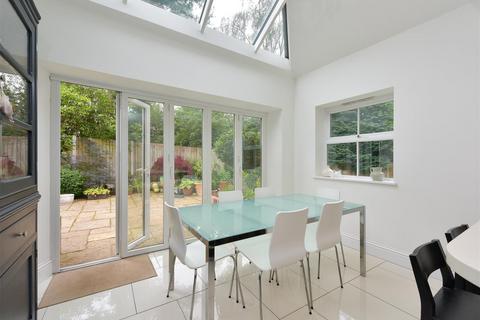 The Beeches Hampton Grove, Kinver, Stourbridge, DY7 6LP