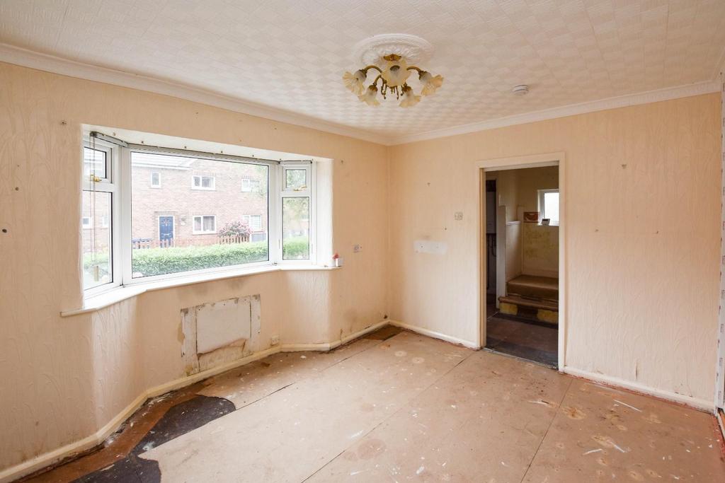 Lancaster Crescent, Skelmersdale, WN8 8DR 3 bed semidetached house for
