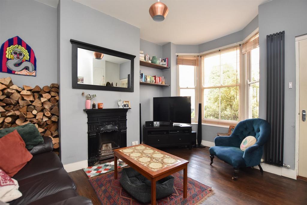 Greville Road, Hastings 2 bed terraced house for sale £260,000