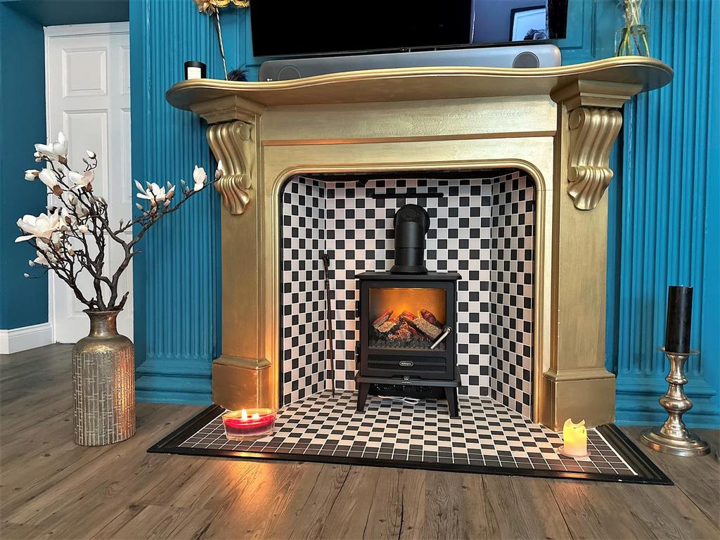 Beautiful Fireplace 423