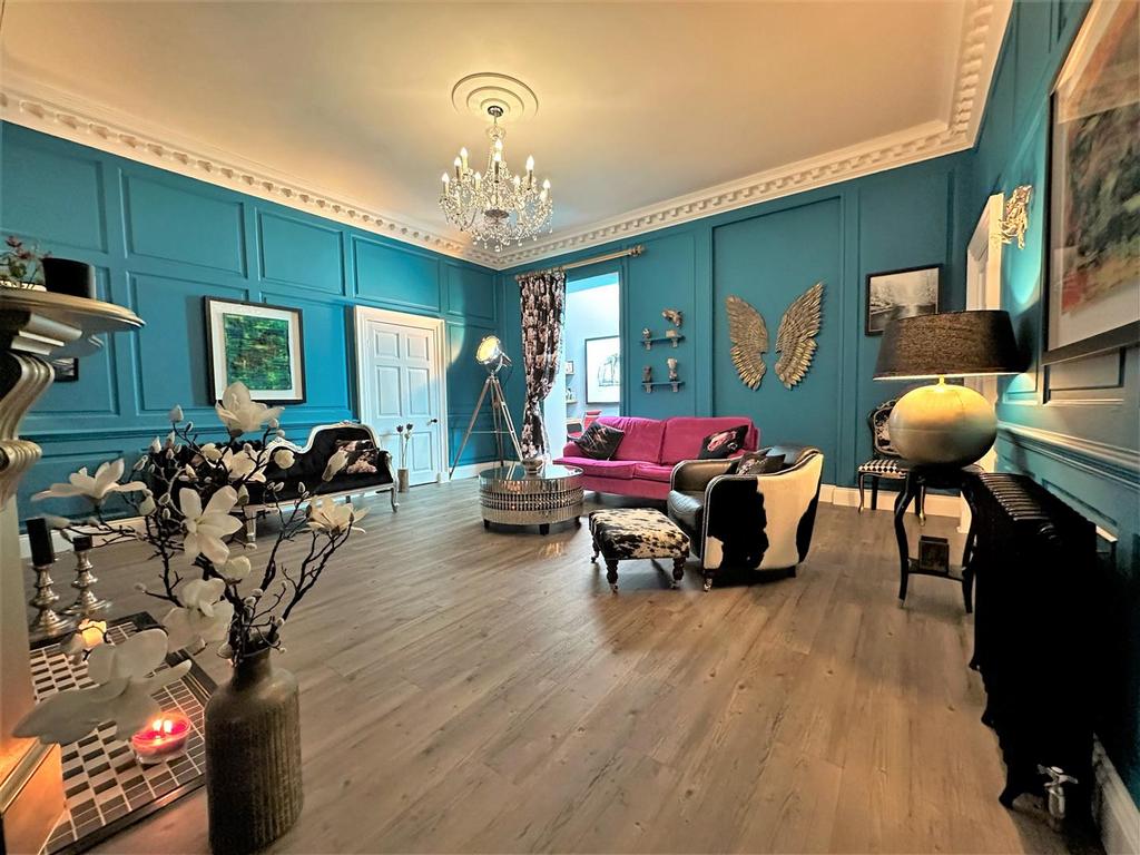 Living Room 425