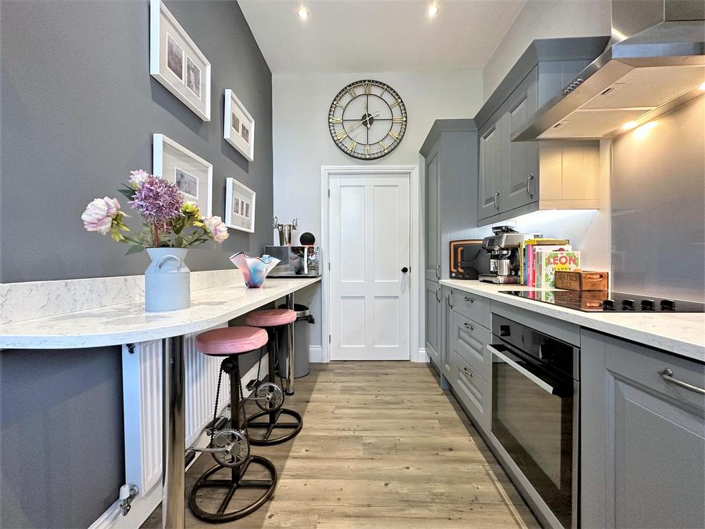 Stylish Breakfast Kitchen 458