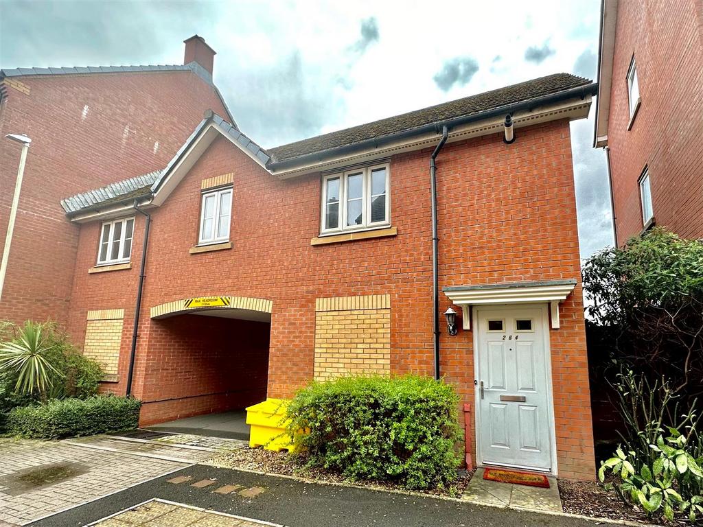 Longacres, Bridgend County Borough, CF31 2DH 2 bed for sale