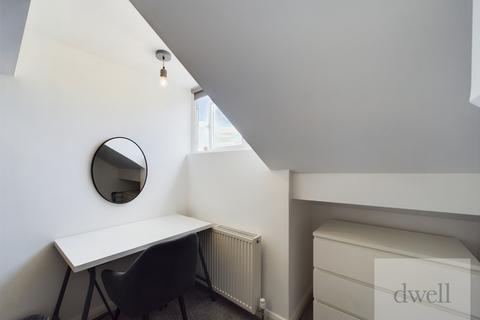 1 bedroom in a house share to rent, Wellington Terrace, Bramley, Leeds, LS13