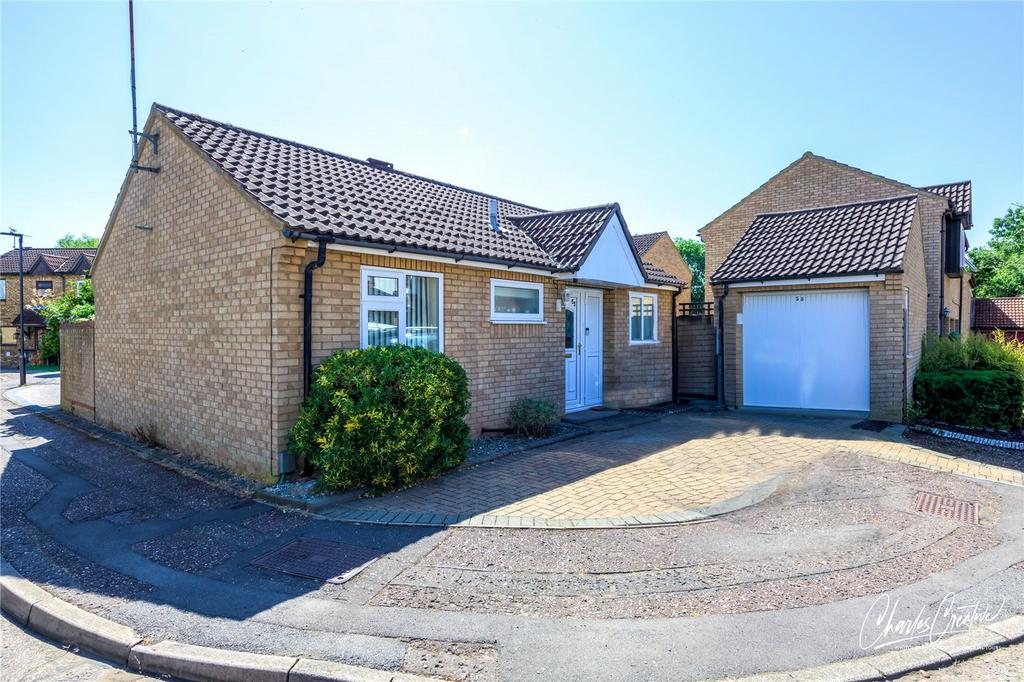 Orton Wistow, Peterborough, PE2 2 bed bungalow £229,950