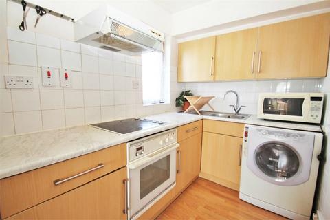 Studio for sale, Boxwood Close, West Drayton, Greater London