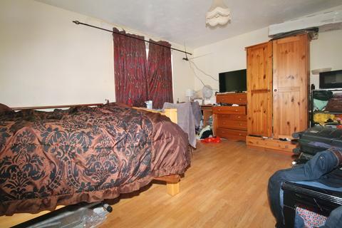 Studio for sale, Boxwood Close, West Drayton, Greater London