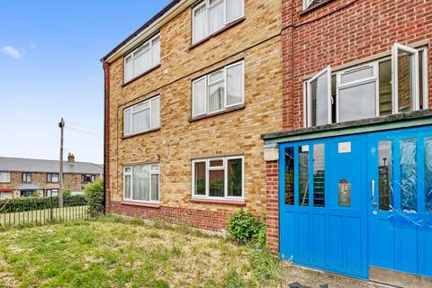 53 Gunn Road, Swanscombe, DA10 0JW