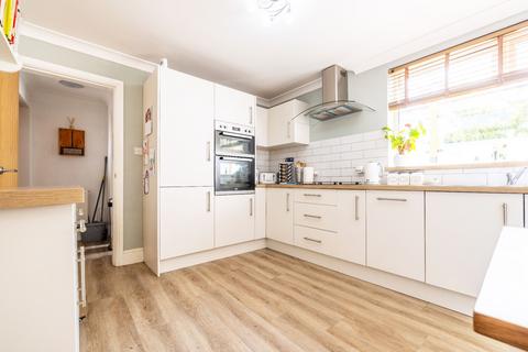 3 bedroom end of terrace house for sale, Sugdens Terrace, Lower Edge Road, HX5 9QD