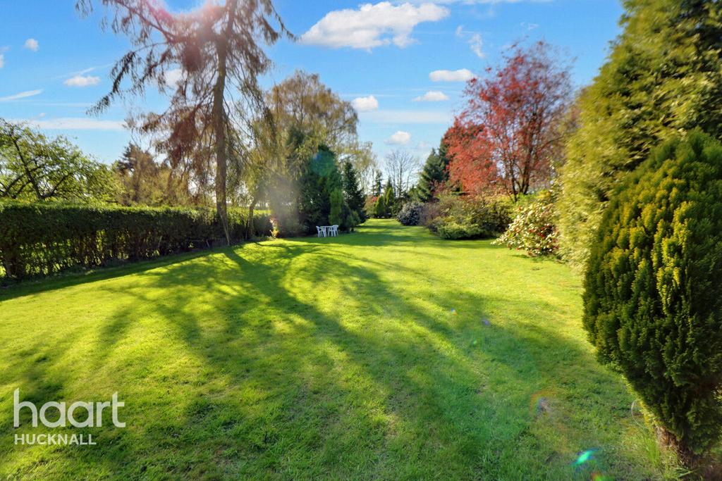 Mansfield Road, Papplewick, Nottingham 4 bed detached house for sale