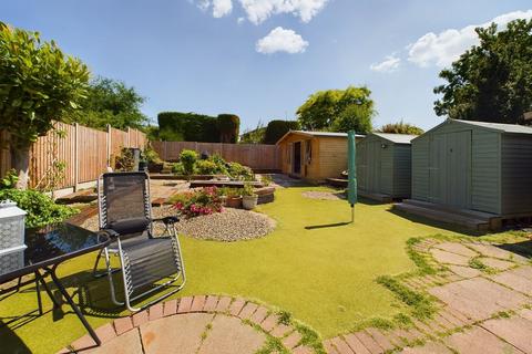 11 Ash Road, Hartley, Longfield, DA3 8BQ