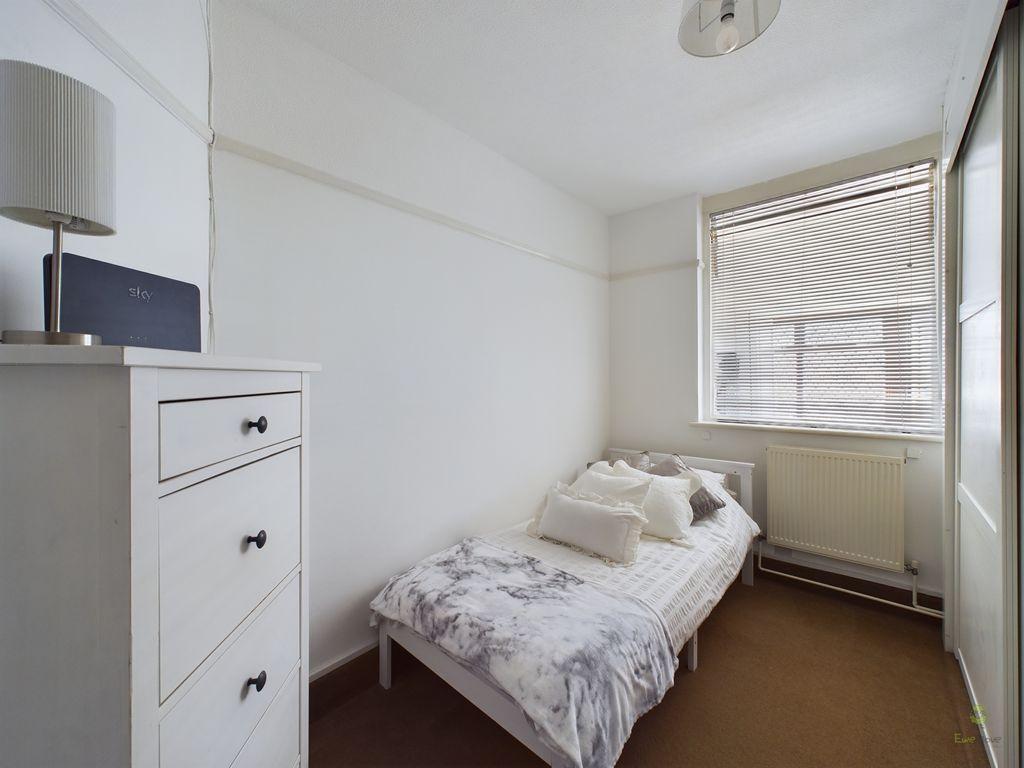 Bedroom 4 (Single)