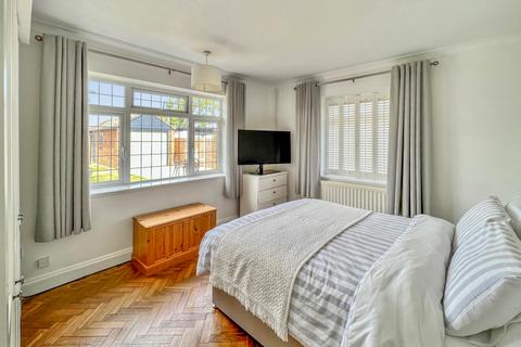 205 Lower Higham Road, Gravesend, DA12 2NP