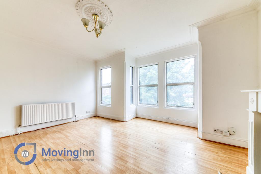 Clive Road, West Dulwich, SE21 3 bed flat £530,000
