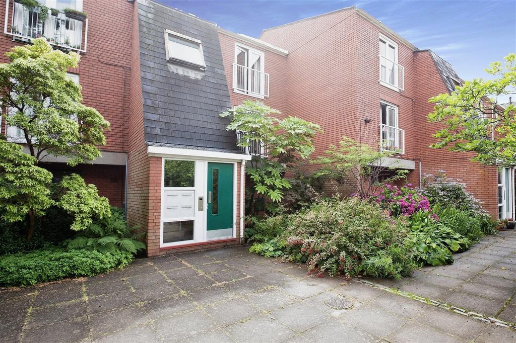 Rozel Square, Manchester, M3 4FQ 1 bed flat £192,500
