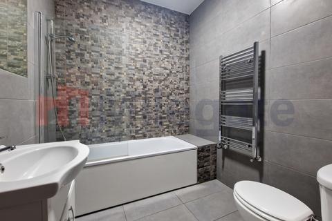 2 bedroom flat to rent, Shakespeare Road, London SE24