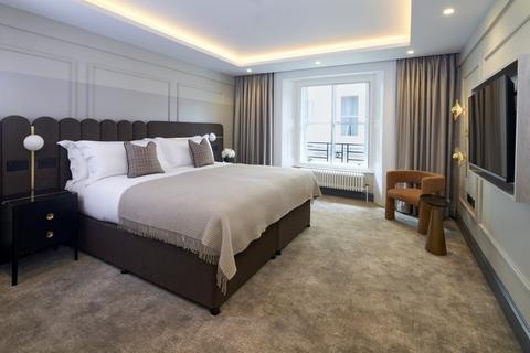 2 bedroom apartment to rent, Hyde Park Gate, South Kensington SW7