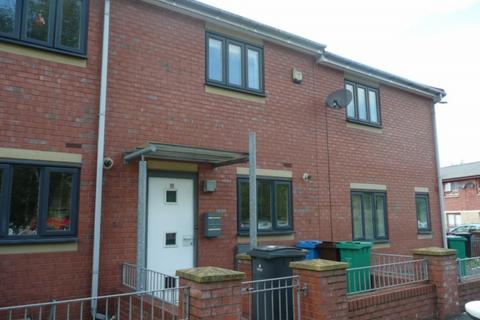 2 bedroom terraced house to rent, Leaf Street, Hulme, Manchester, M15 5LE