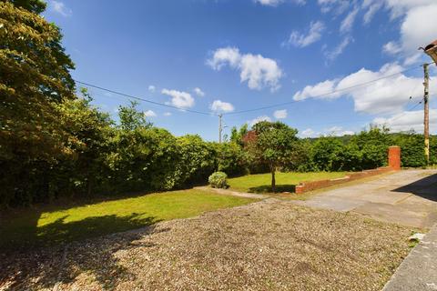 2 bedroom bungalow to rent, Mount Pleasant,, Tonna, Neath, SA11